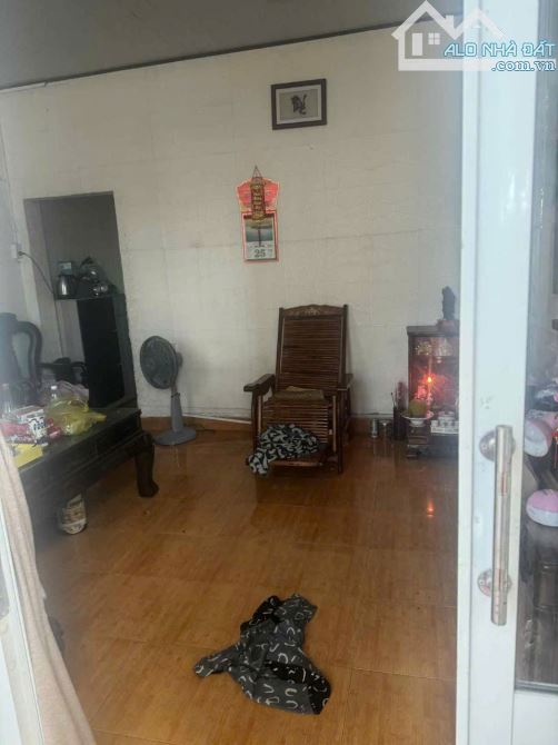 Giá đầu tư: Bán nhà cấp 4 lô góc có gác lửng cũ đườngoto cách đường Phước Long 20m.dt43m - 1