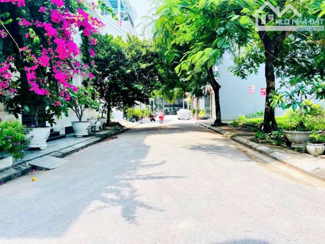SIÊU PHẨM LÔ  ĐẤT KHU PHÂN LÔ Hồ Đá 67m giá chỉ 4,x tỷ - 1