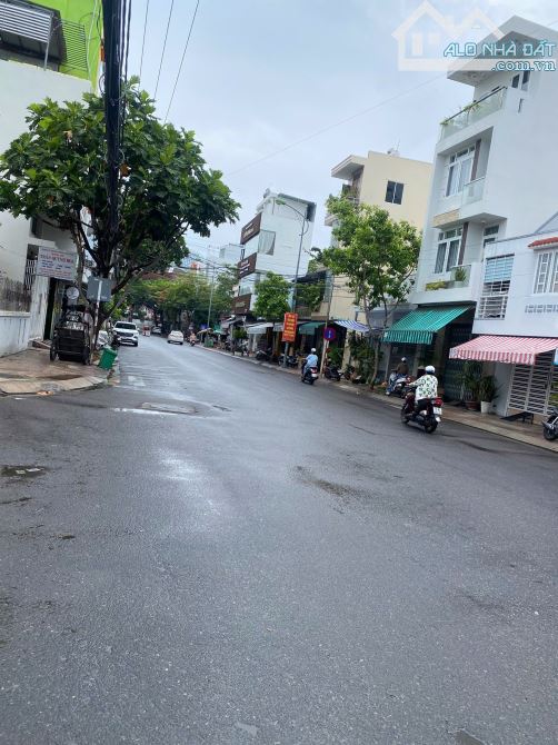 Bán Lô Đất Đường Cửu Long Chiều Ngang 9m , giá 114 triệu /m2 - 1