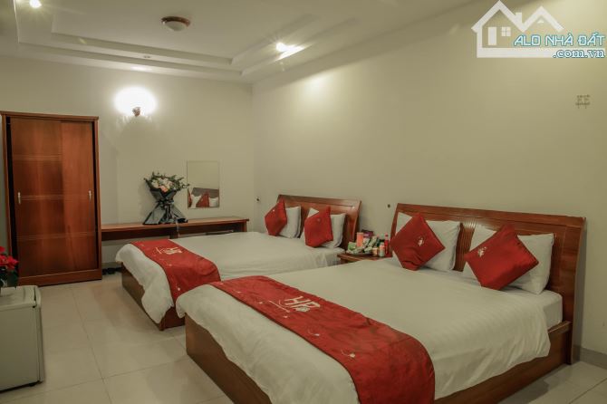 KHÁCH SẠN 22 PHÒNG MẶT TIỀN SƯƠNG NGUYỆT ÁNH - CÁCH HỒ XUÂN HƯƠNG 100MET - VỊ TRÍ ĐẸP - 1