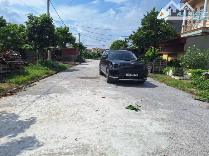 Đất đẹp đường ô tô tránh vỉa hè thoáng Gia Đông Thuận Thành DT 210m2 . Giá 27.5 triệu / m2 - 1