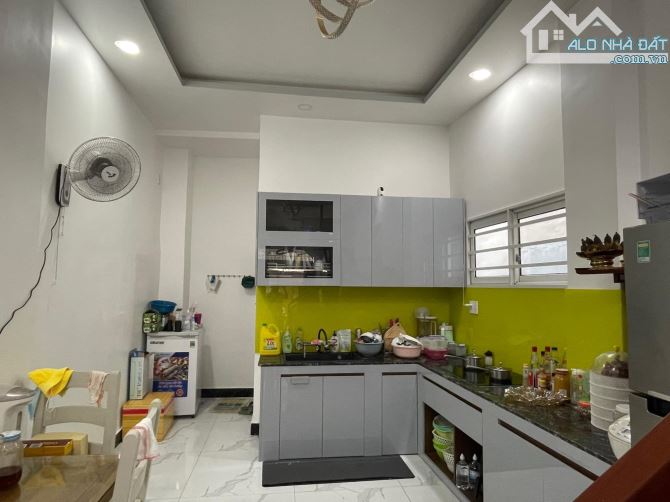 ĐỊNH CƯ Bán Nhà 3 Tầng Cực Đẹp Nguyễn Đình Chiểu, 36m2, 5.3 Tỷ - 1