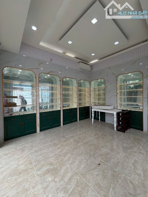 HXH 1/ BÌNH LONG - GIÁP TÂN PHÚ, 72m2 ( 4 TẦNG ) DÒNG TIỀN 15tr/1 THÁNG, GIÁ : 9 TỶ NHĨNH. - 1