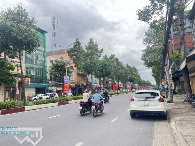 Bán nhà mặt tiền Nguyễn Ái Quốc, sổ thổ cư 8mx25m. Gần bv7b, Golden palace 16,5 tỷ - 1