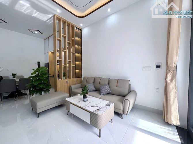 🔥Mở bán nhà đẹp 2 tầng kiệt Phan Chu Trinh thông Lương Văn Can - 1