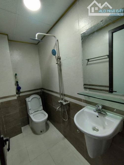 Lê Quang Đạo- Nam Từ Liêm - 35m×5 Tầng - 10m ra Ô Tô chánh -full nội thất - 1