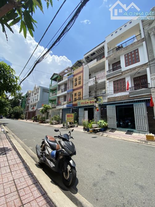 Ngộp bank bán gấp nhà 4 tầng, 5x16m Phan Anh đường 12m - 1