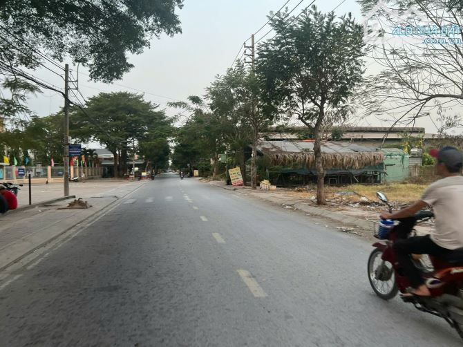BÁN ĐẤT NỀN RỘNG 1111M2 - HÓC MÔN - 40 TỶ - 1