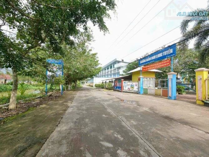 BÁN ĐẤT 10M X 40M RẠCH ÔNG DỰA LONG TUYỀN 1TY990 - 1
