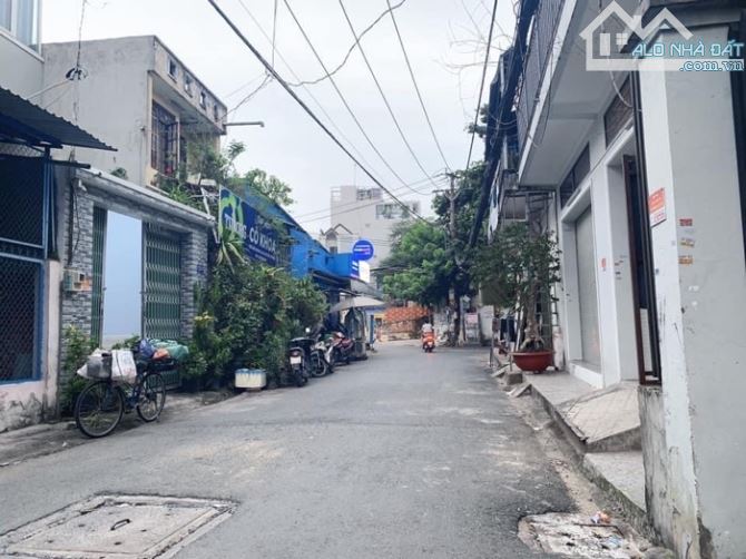 CHDV NGAY GẦN EMART PHAN HUY ÍCH - HXH TRÁNH - 5.2x23 - 17 PHÒNG - 15 tỷ - 1