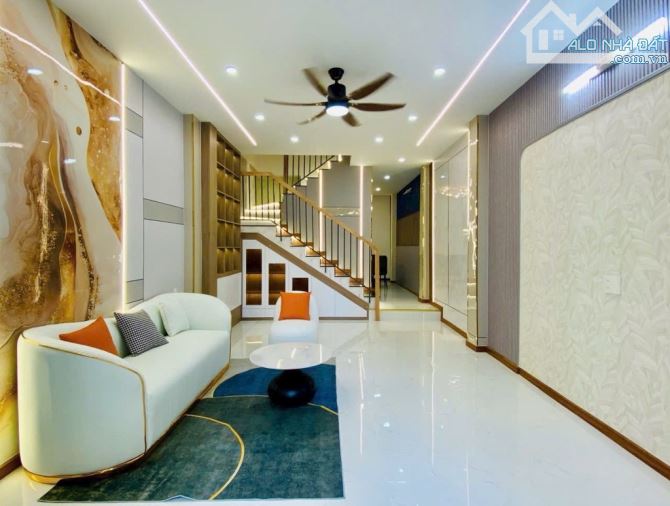 Mặt tiền đường số 4 P.16 GV, 4 tầng 60m2, Full nội thất, nhỉnh 9 tỷ - 1