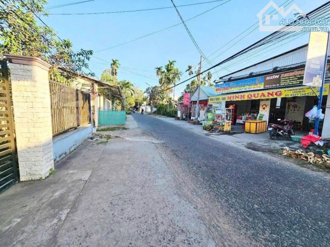 BÁN 840m2 ĐẤT MẶT TIỀN ĐƯỜNG NGUYỄN VĂN TRƯỜNG GẦN TRƯỜNG ĐẠI HỌC FPT , CẦN THƠ - 1