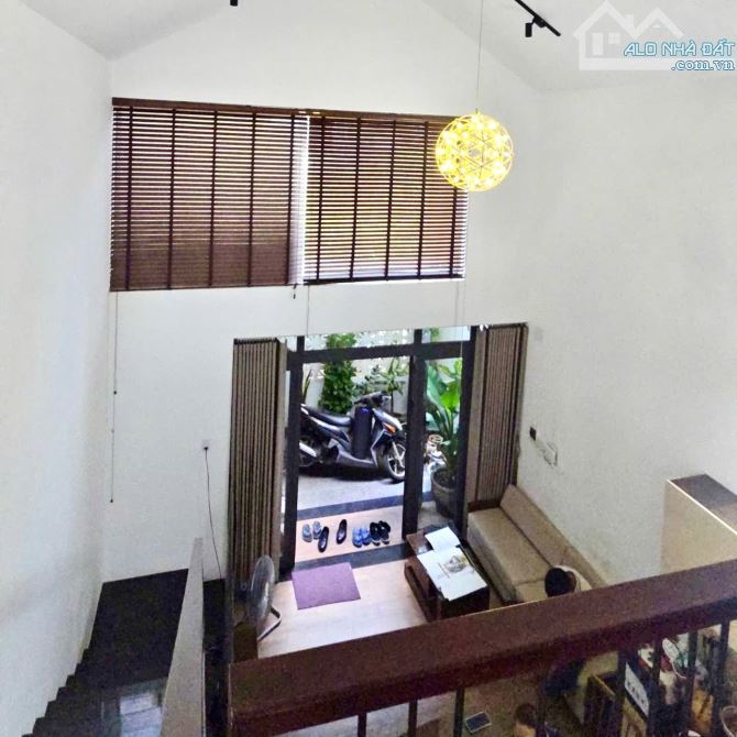 BÁN NHÀ GÁC LỬNG ĐÚC MẶT TIỀN - ĐẦM RONG 2, THANH BÌNH, HẢI CHÂU, ĐÀ NẴNG - 1