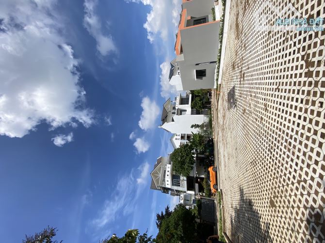 ĐẤT BIỆT THỰ KDC GIA HÒA - VIEW CÔNG VIÊN CẠNH BỜ SÔNG - ĐỖ XUÂN HỢP 200m2 - 18 TỶ TL MẠNH - 1