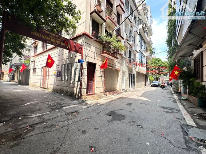 Lô đất 200m Tứ Liên chào 41 tỷ Tây Hồ Hà Nội Phân lô xây chung cư biệt thự ở siêu vip oto - 1