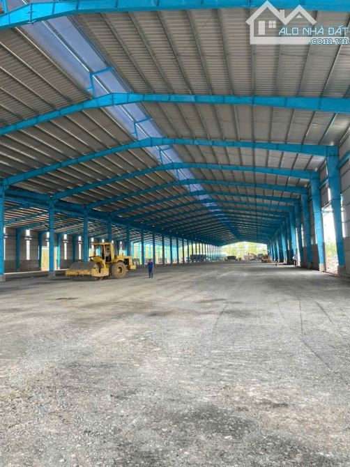 CHO THUÊ NHÀ XƯỞNG 18.000M2 MỚI 100% TẠI LONG AN GIÁ CHỈ 45.000Đ/M² - 1