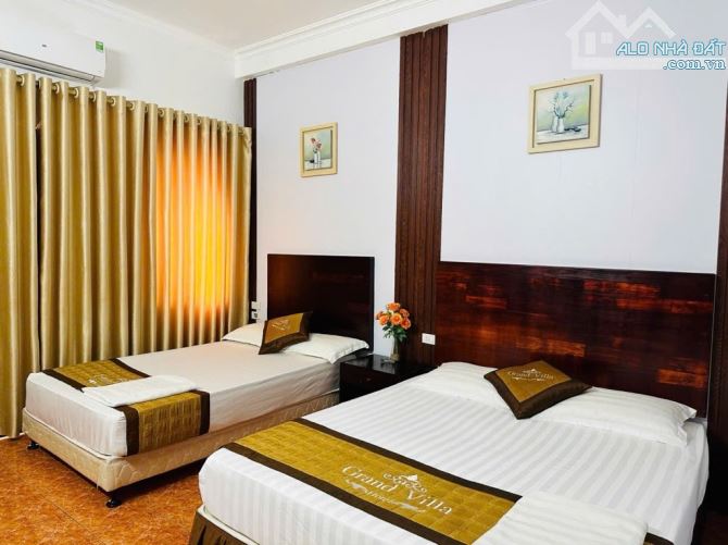 Nhà đẹp Hoàng Ngân phân lô ô tô gần dòng tiền ổn định DT 50m x 5 tầng MT 4m giá 26 tỷ - 1