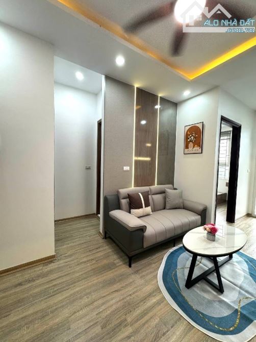 Căn hộ CC 2 phòng ngủ tại Linh Đàm  - Chỉ hơn 3 đồng -  2 phòng ngủ, phòng khách, bếp, 2 - 1