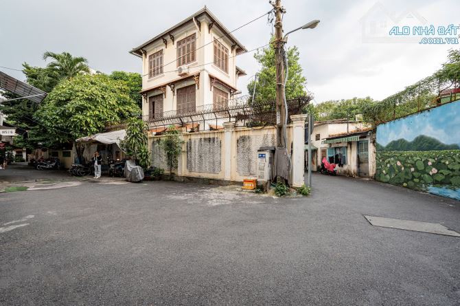 BÁN TÒA NHÀ 14 CHDV 6 TẦNG, TM (14.7 TỶ-100M2 ĐẤT) ĐƯỜNG HOÀNG HOA THÁM Q.BT. DT: 4.2X24M - 1