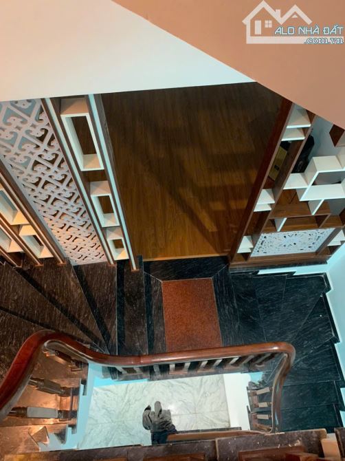 CHO THUÊ NHÀ - DIỆN TÍCH 60M2*5 TẦNG - ĐÔNG MỸ- THANH TRÌ - 1
