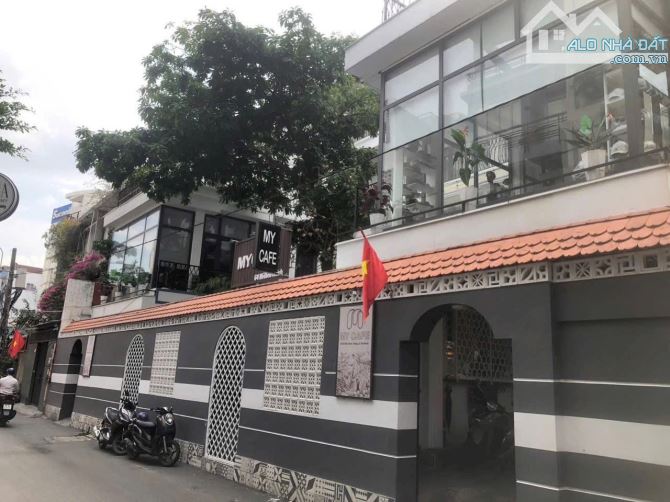 Biệt thự, khu Víp Hồ Biểu Chánh Phú Nhuận: 22m x 16m, 4 tầng, HĐT: 200 triệu/th. Giá 80 T - 1