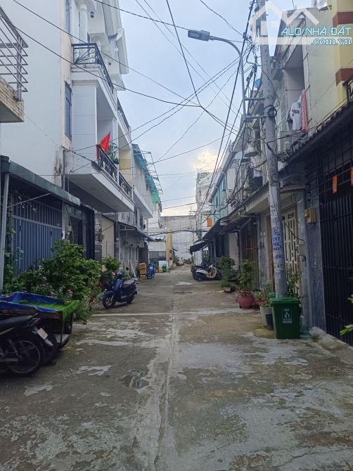 Bán Nhà Hẻm Xe Hơi Hương Lộ 2, 4 Tầng, Sổ A4, Hoàn Công Đủ, Nhỉnh 4 Tỷ TL - 1