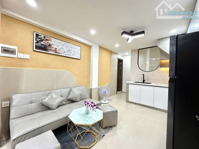 Bán nhà 2ty370 MT đường Trần Quốc Thảo quận 3. Tặng nội thất - SHR bao sang tên - 1