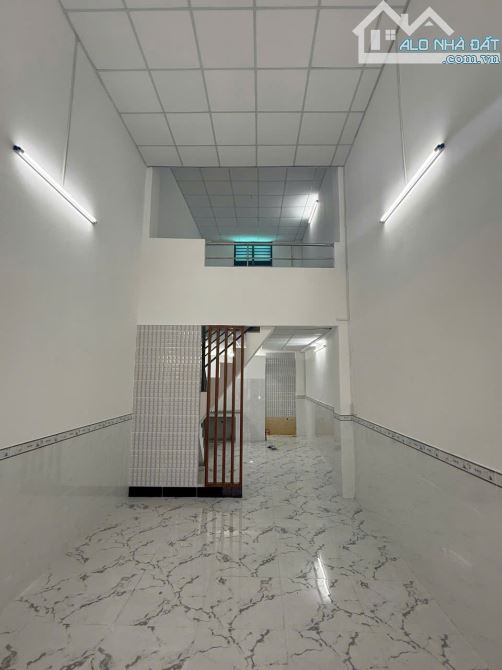 Giá nhỏ nhưng nhà KHÔNG nhỏ - Hơn 40m2 đất - Cách Tân Hoà Đông chỉ 5 phút - 1