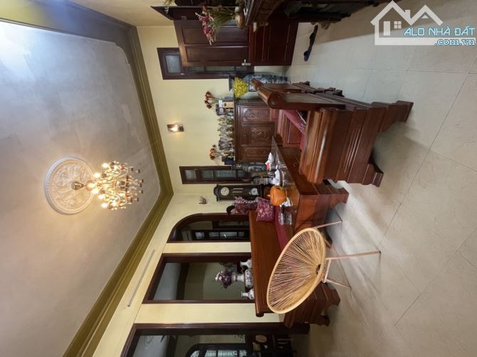 Bán nhà mặt phố An Dương Vương view Sông Hồng 150m2 mặt tiền 7m giá 34 tỷ - 1