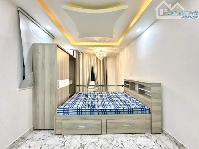 BÁN NHÀ 3️⃣MẶT TIỀN TT QUẬN 1- CHỈ 9️⃣TỶ - 1