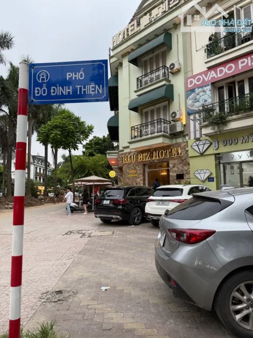 BÁN BIỆT THỰ KĐT MỸ ĐÌNH SÔNG ĐÀ  – NAM TỪ LIÊM – 194M² – 4 TẦNG – MT 9M – GIÁ 72 TỶ - 1