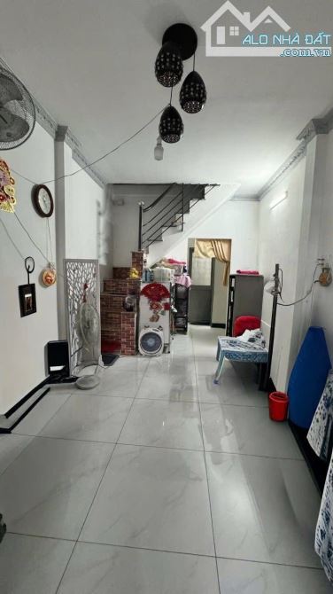 Nhà Lê Văn Khương Thới An 2 Tầng Chỉ 2 Tỷ 580. - 1