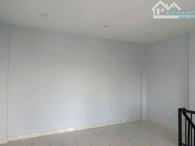 NHÀ 2 TẦNG – NGAY ĐƯỜNG NGUYỄN DUY TRINH - LONG TRƯỜNG CHỈ 2.3tỷ - 1
