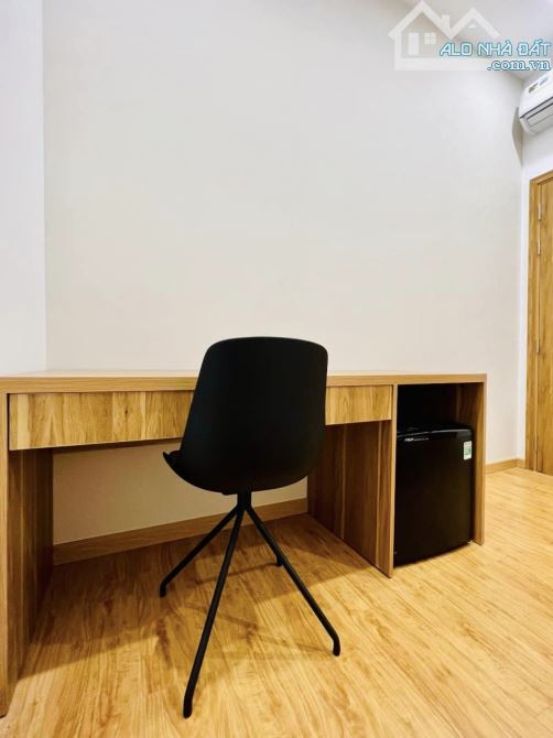 Bán nhà hẻm 8m phố Nguyễn Huệ-ngang 4.3m-nở hậu-12PN-vị trí đắc đỏ-dòng tiền cao - 1