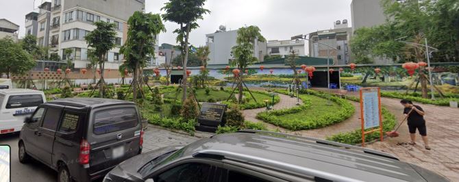 Bán đất tặng nhà cấp 4 - Vị trí vàng sắt ra miếng - Kinh doanh sầm uất - ô tô tránh nhau - 1