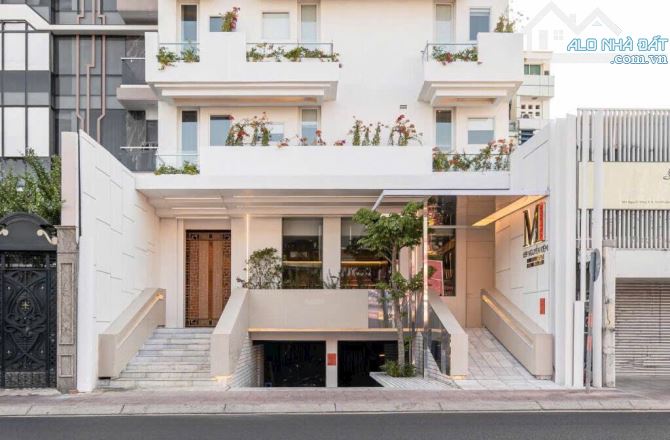 CĂN GÓC 2 MT NGUYỄN CỬU VÂN – DT: 8,8*20, NỞ HẬU – NHÀ 5 TẦNG, GIÁ 65 TỶ NAY BÁN 58 TỶ TL - 1