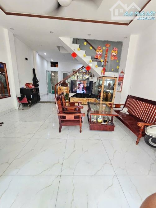 Chính chủ cần bán nhanh căn nhà 3 tầng đường Ngô Quyền.  Sơn trà - 1