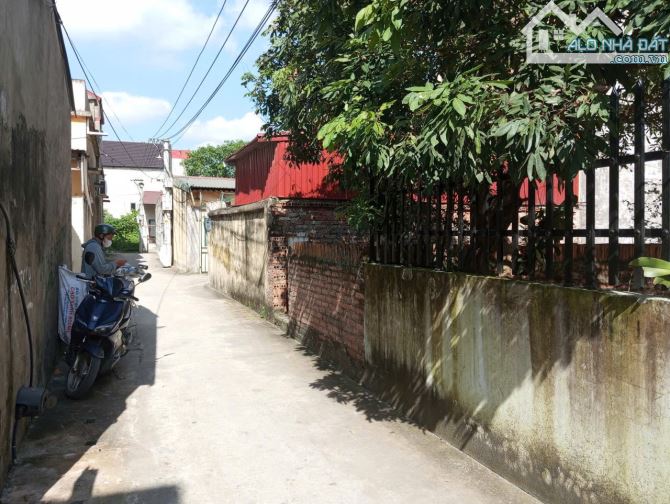 BÁN ĐẤT THUẬN THÀNH, BẮC NINH. 78M2 * MT 4M * 2,9 TỶ. Ô TÔ VÀO ĐẤT, SÁT PHỐ. - 1