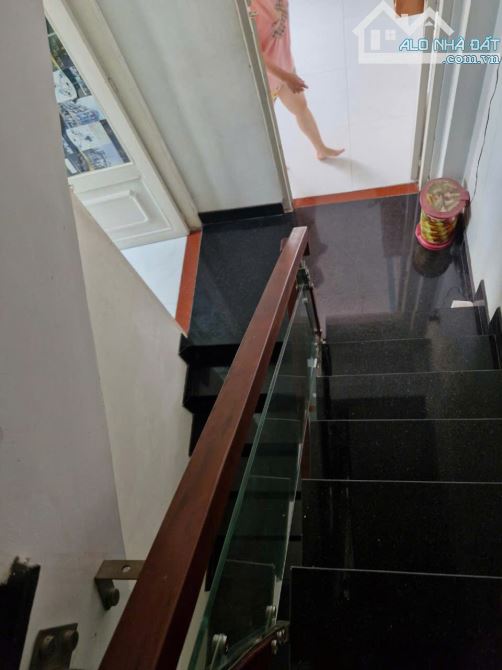 Bán nhà đường Lã Xuân Oai, phường Long Trường, 40m2 giá 3 tỷ 850. - 1