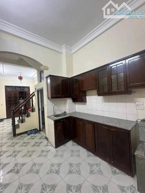 KHƯƠNG TRUNG, 30M RA OTO, 1 NGOẶT RA PHỐ, SỔ VUÔNG, 6 TỶ 26/30M2, 4T, GẦN HỒ, FULL TIỆN ÍC - 1