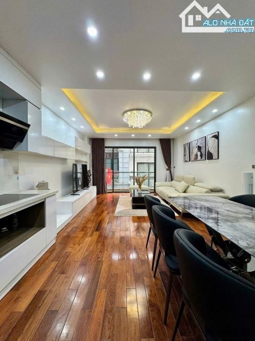 BÁN GẤP NHÀ HOÀNG QUỐC VIỆT, PHÂN LÔ, ÔTÔ TRÁNH, KINH DOANH BẤT CHẤP, 62M2 HƠN 17 TỶ - 1
