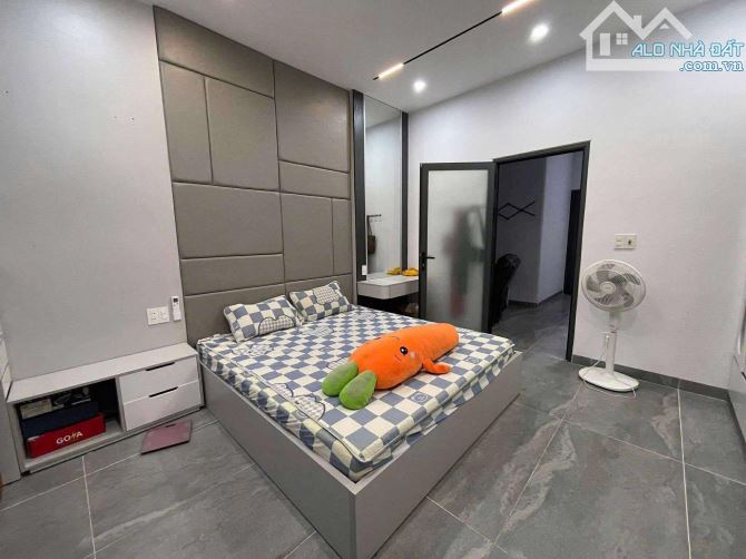 Bán nhà Xuân Đỉnh, DT 38m, MT 4m, nhà mới ở ngay, mặt ngõ ô tô, gần Đại Sứ Quán - 1