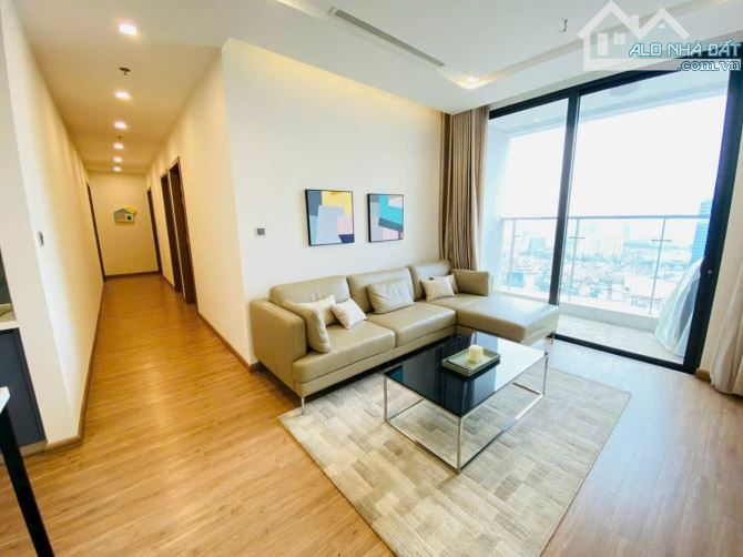 Cần bán căn hộ 3  ngủ dự án Metropolis 29 Liễu Giai - 1