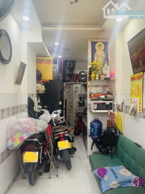 Nhà 4 tầng hẻm xe hơi CMT8 Q10 – 19m² – 3PN – chỉ 4 tỷ - 1
