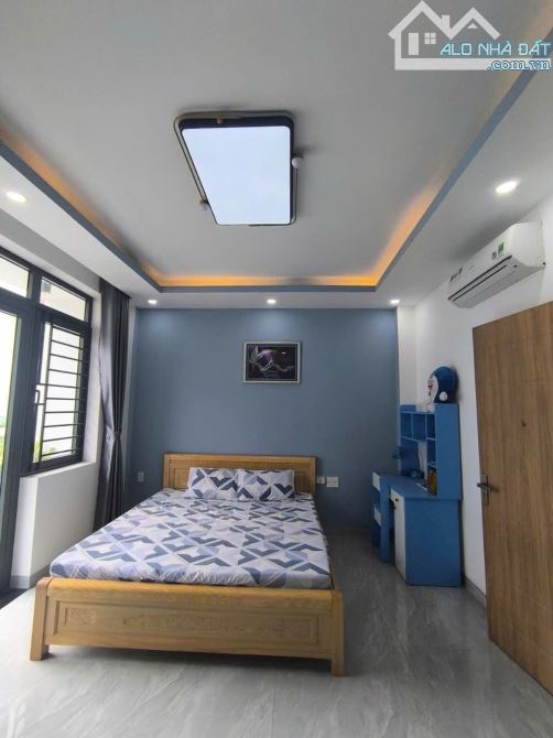 Quận 9 (Phú hữu)Bưng ông Thoàn,4 tầng 68m2 giá chỉ 5,4 tỷ - 1