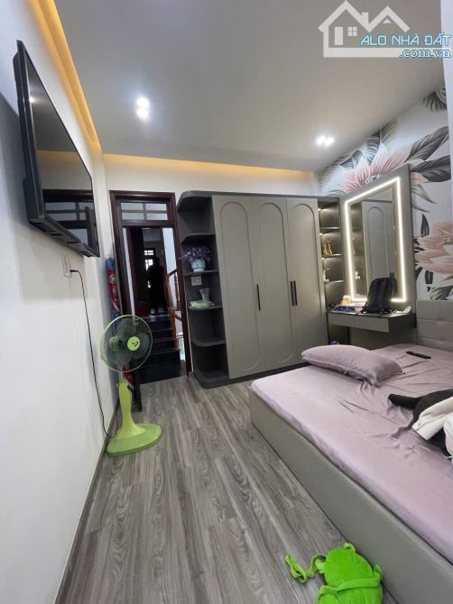 “Nhà 3 tầng đẹp kiệt Nguyễn Tri Phương – gần đường lớn, trung tâm Đà Nẵng – chỉ 4.5 tỷ” - 1
