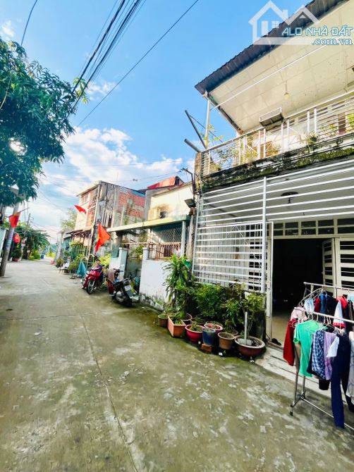🏡 CHỈ 1,7 tỷ (còn bớt) SỬ DỤNG NGAY NHÀ TRỆT, LỮNG, 4PN, 5m * 13m, HẺM  218, XE KHÁCH CHẠ - 1