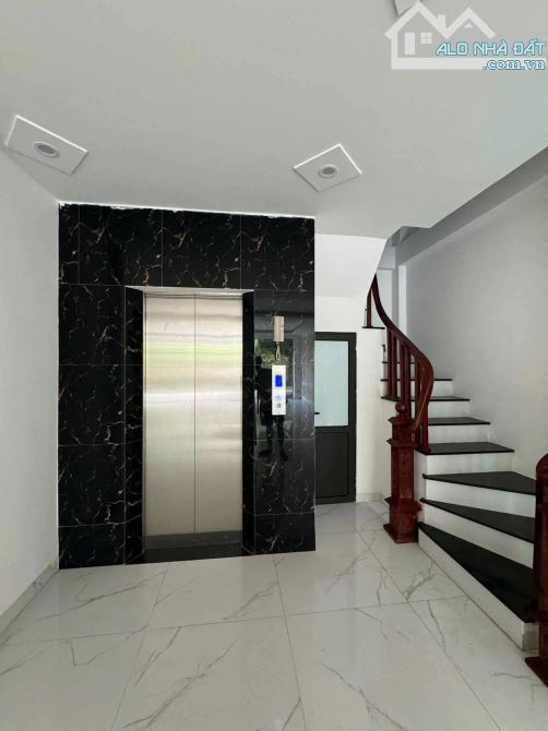 MỜI THUÊ NHÀ LIỀN KỀ GIẾNG SEN VĂN KHÊ THANG MÁY - 1