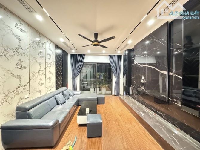 BÁN NHÀ PHÂN LÔ PHỐ LÊ TRỌNG TẤN, THANH XUÂN, GẦN 140M2, 5T, Ô TÔ TRÁNH, KINH DOANH VĂN - 1