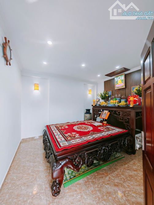 DOÃN KẾ THIỆN 30.5M2, 6 TẦNG, MT 5.3M – GARA, Ô TÔ VÀO NHÀ – FULL NỘI THẤT XỊN – 11.8 TỶ - 12